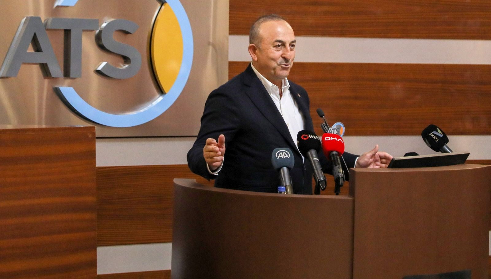 bakan cavusoglu secimden sonra vize konusunda bazi tedbirlerimiz var Z8UgGrXf