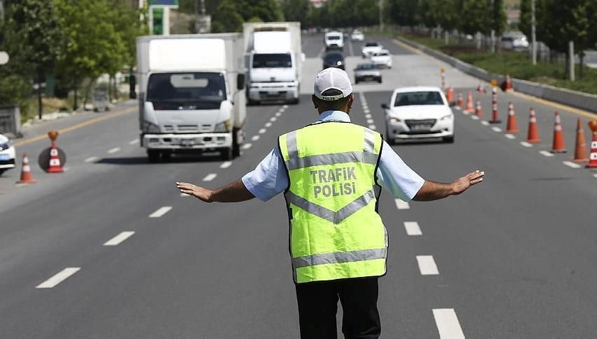 İstanbul'da bugün bazı yollar trafiğe kapatılacak