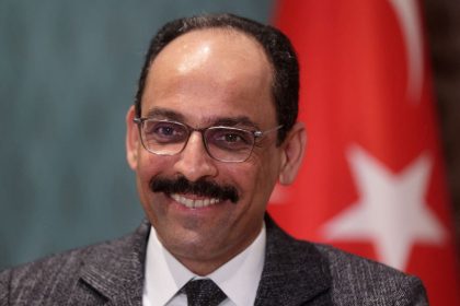 İbrahim Kalın dünya basınında: Cumhurbaşkanı Erdoğan sırdaşını MİT'in başına getirdi