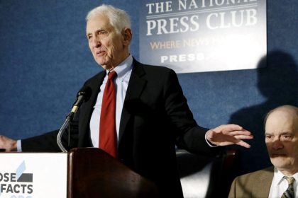 Pentagon belgelerini sızdıran Daniel Ellsberg hayatını kaybetti