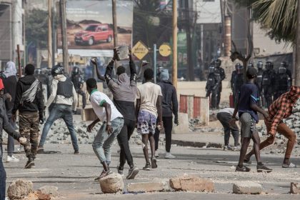 Senegal'deki protestolarda yaklaşık 500 kişi gözaltına alındı