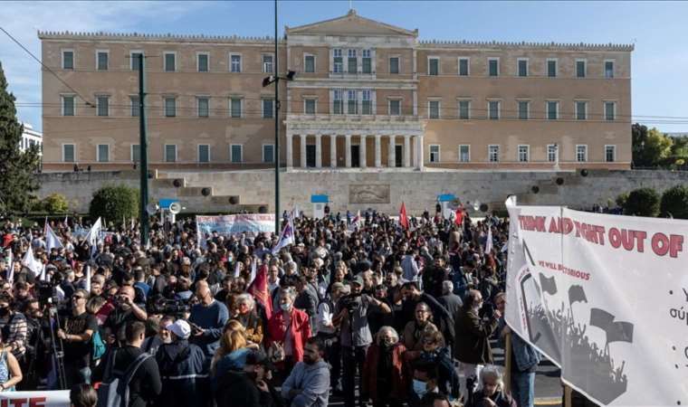 Atinada Abd Ucaklarinin Yerlesme Plani Protesto Edildi Iowjem2i.jpg