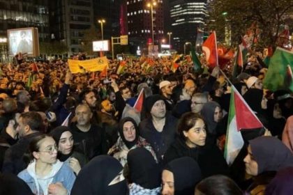 Israili Protesto Ediyordu Saadet Partili Nuri Tufekcinin Babasi Hayatini Kaybetti Iumjbeac.jpg