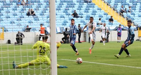 adana-demirspor-evinde-dagildi-25MJnQbP.jpg