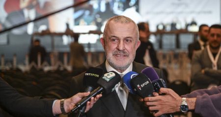 Ahmet Ürkmezgil mazbatasını aldı ahmet-urkmezgil-mazbatasini-aldi-Owea17D9.jpg