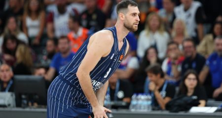 Anadolu Efes’in yıldızı ameliyat edildi anadolu-efesin-yildizi-ameliyat-edildi-KtRW6UDf.jpg