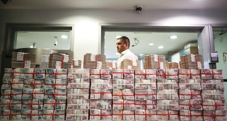 Bakanlıktan dış ticarette mevzuata aykırı davrananlara 9 milyar liralık ceza bakanliktan-dis-ticarette-mevzuata-aykiri-davrananlara-9-milyar-liralik-ceza-Nr99wHdi.jpg