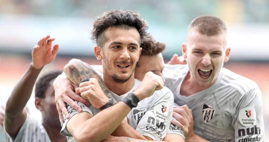 Beş gollü maçta kazanan Kocaelispor bes-gollu-macta-kazanan-kocaelispor-4VWHFhxA.jpg