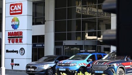 Can Holding soruşturmasında 26 gözaltı: Aralarında eski rektör ve holding sahiplerinin eşleri de var can-holding-sorusturmasinda-26-gozalti-aralarinda-eski-rektor-ve-holding-sahiplerinin-esleri-de-var-76nb36Ow.jpg