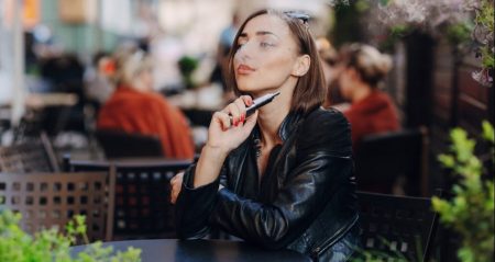 E-sigara kullananlara kötü haber! e-sigara-kullananlara-kotu-haber-4IBK7Ti8.jpg