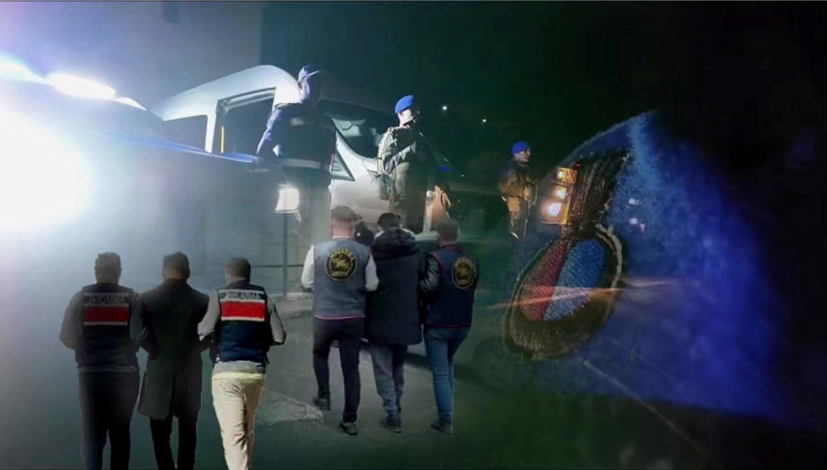 fetoye-32-sehirde-operasyon-41-supheli-tutuklandi-UZBqNRWa.jpg