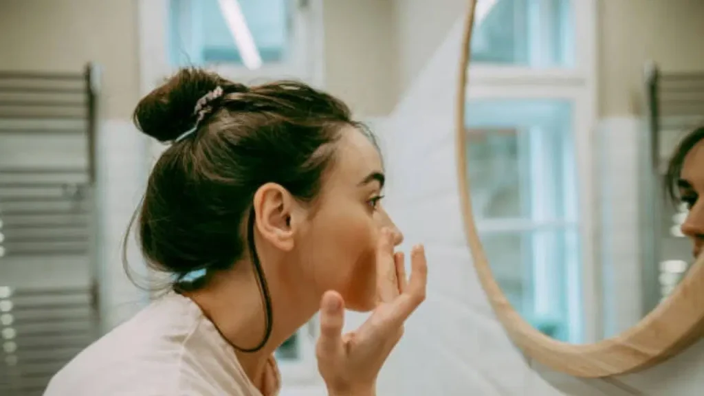 Gece bakım rutinin 7 etkili adımı gece-bakim-rutinin-7-etkili-adimi-8jFTy5cC.jpg