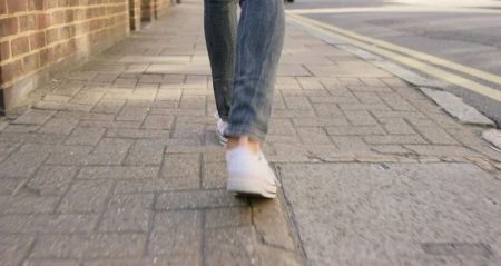 Kaldırımda koşan 1 Ocak’tan itibaren ceza yiyecek! kaldirimda-kosan-1-ocaktan-itibaren-ceza-yiyecek-2xXYKdZE.jpg