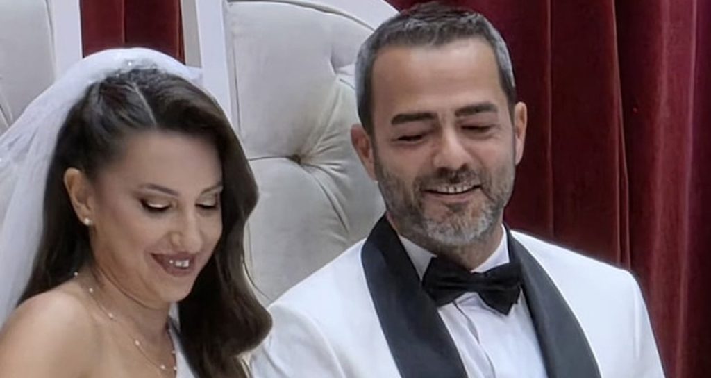 kerem-firtina-ile-sunucu-gozde-seker-evlendi-3CHtfiKV.jpg