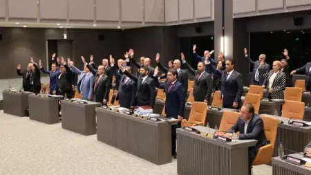 KKTC Cumhuriyet Meclisi, iki devletli çözüm önerisini kabul etti kktc-cumhuriyet-meclisi-iki-devletli-cozum-onerisini-kabul-etti-YxH45m3M.jpg