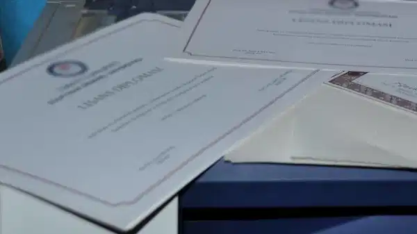 Sahte diploma davasında tahliye edilen 5 sanık yeniden tutuklandı sahte-diploma-davasinda-tahliye-edilen-5-sanik-yeniden-tutuklandi-4nPeS2jf.jpg