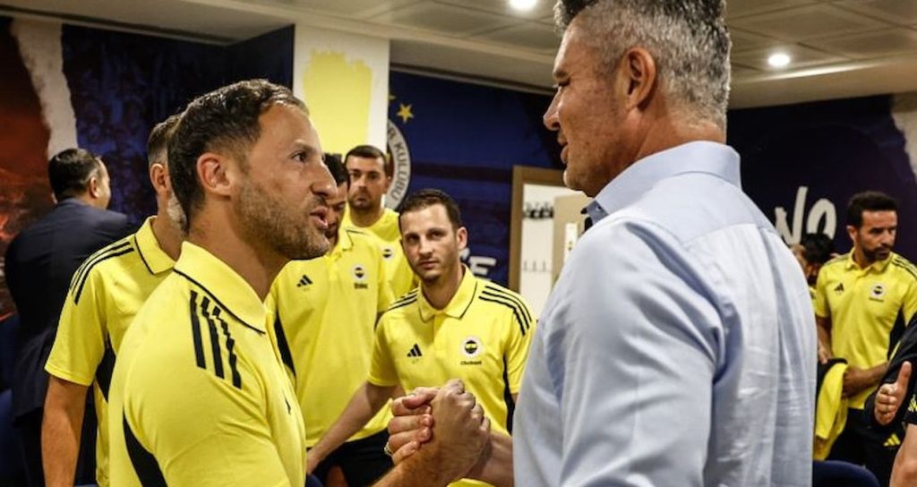 Saran’dan Tedesco’ya: Ya kazanırsın, ya gidersin! sarandan-tedescoya-ya-kazanirsin-ya-gidersin-UEvr3EPw.jpg