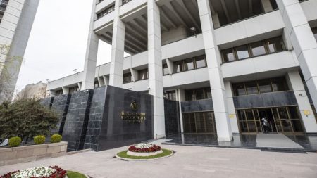 TCMB rezervlerinde yükseliş sürüyor tcmb-rezervlerinde-yukselis-suruyor-friJWpjy.jpg