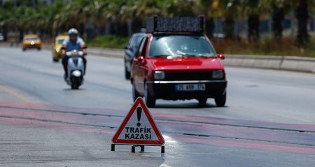 Trafikte ‘makas’ atan sürücülere ağır ceza trafikte-makas-atan-suruculere-agir-ceza-kKDpROyV.jpg