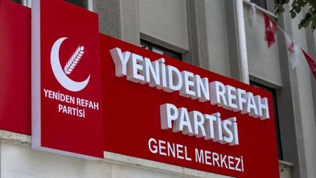 Yeniden Refah Parti’nde istifa depremi! ‘İki yıldır bizimle ilgilenen yok…’ yeniden-refah-partinde-istifa-depremi-iki-yildir-bizimle-ilgilenen-yok-LyVW1Y45.jpg