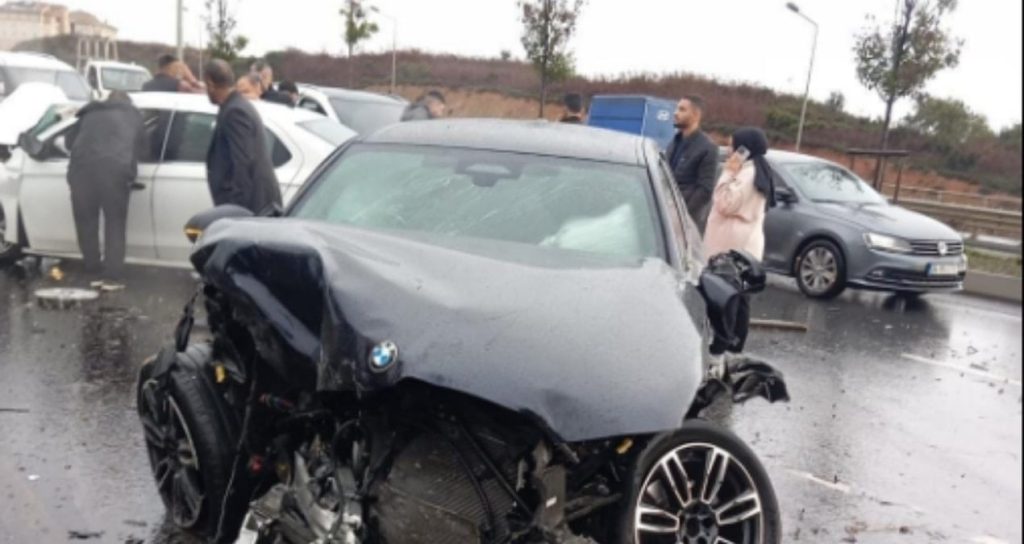 Başakşehir’de trafik kazası: Anne ve oğlu yaşamını yitirdi