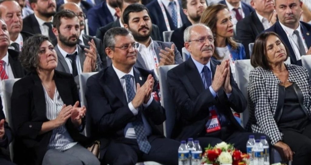 Didem ozelden selvi kilicdarogluna ziyaret ilVVU4j4.jpg