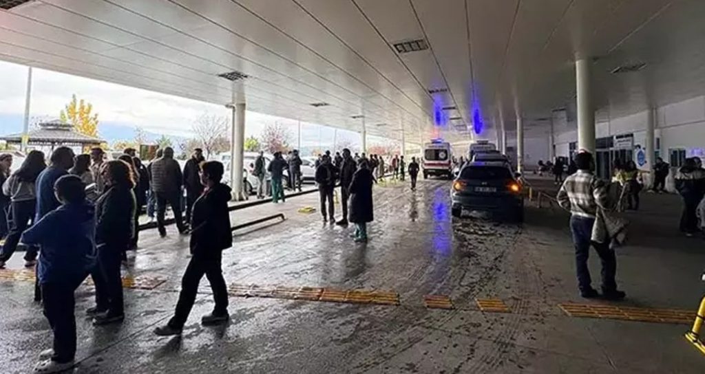 Hastanede kimyasal madde panigi pSh62tsg.jpg