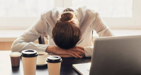 İnsanlar 10-20 yıl içinde günde sadece 3-4 saat çalışacak