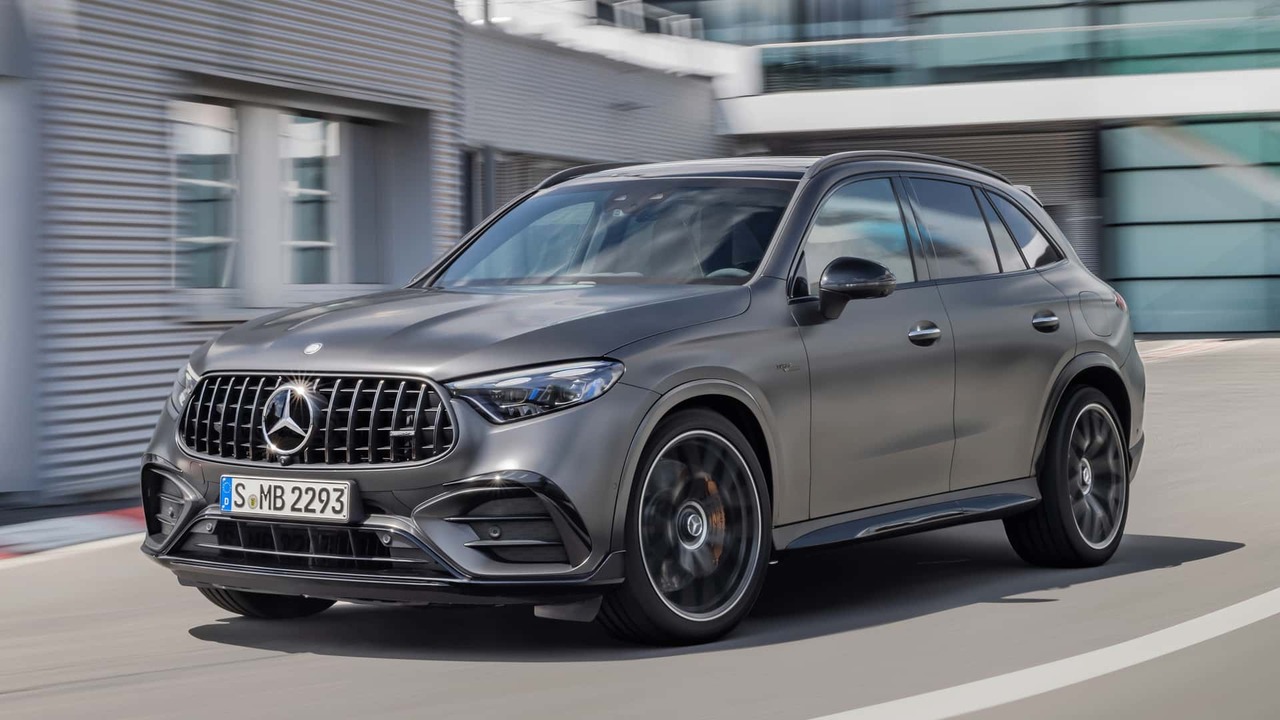 mercedes-amg-glc-rekor-kirabilir-ZkttERFi.jpg