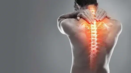 Omurga romatizması geç kalınmadan tedavi edilmeli