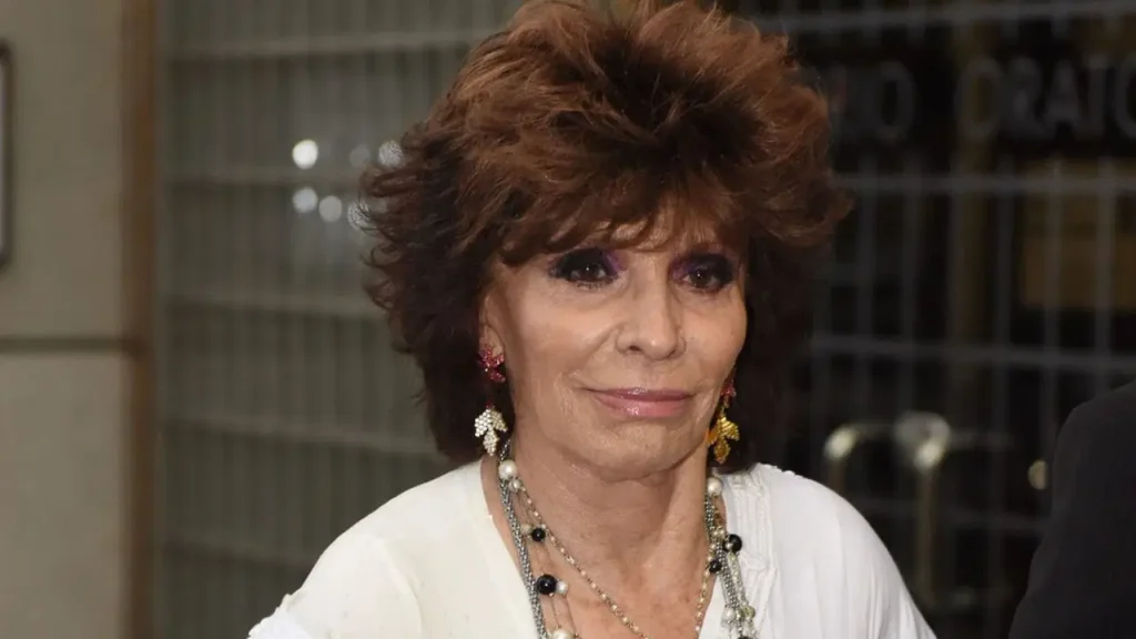 Ünlü sanatçı huzurevinde öldürüldü