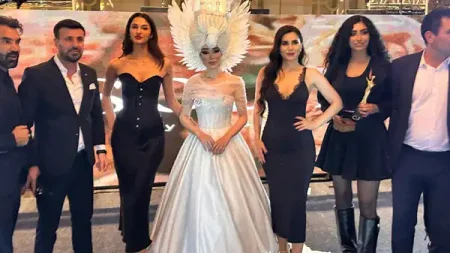 Van’da Türkiye ve İran Güzellik ve Moda Yarışması düzenlendi Vanda turkiye ve iran guzellik ve moda yarismasi duzenlendi Nte2yFjq.jpg