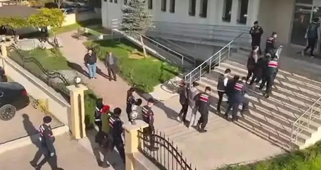 2 ilde katalogdan evlilik operasyonu 2 ilde katalogdan evlilik operasyonu nIbwHszF.jpg