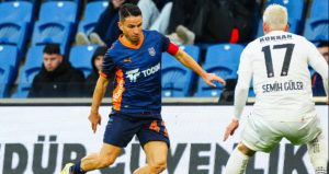 6 gollü maçta Başakşehir fark attı