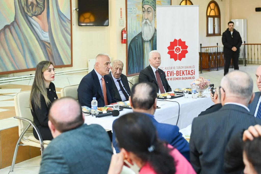 Bakan Ersoy duyurdu. Cemevleri imar planlarında yer alacak