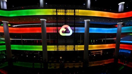 Bulut ağları arasında bağlantı hızı dakikalara iniyor Bulut aglari arasinda baglanti hizi dakikalara iniyor NaOr3eEd.jpg