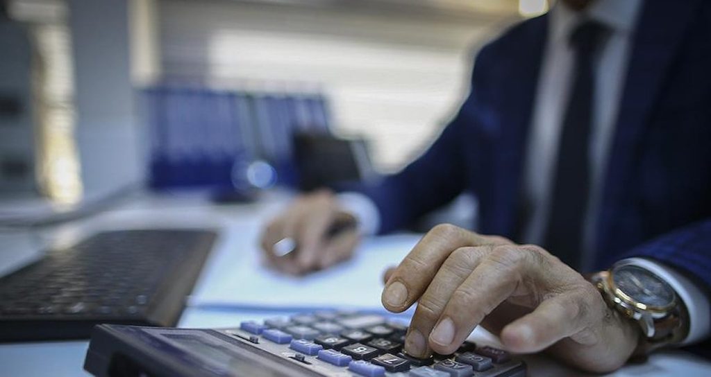 Çalışma izni süreleri 5 yıldan 18 aya düşürüldü