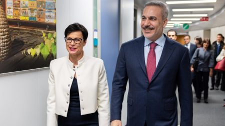 Dışişleri Bakanı Fidan, Belçika’da Disisleri bakani fidan belcikada e2Lw3981.jpg