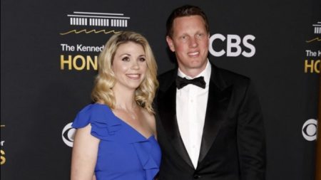 Ellison ailesinin medya imparatorlugu AGaVzAwv.jpg