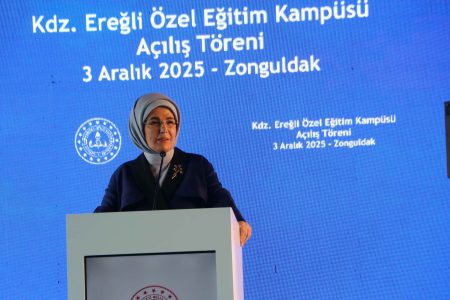 Emine Erdoğan, Karadeniz Ereğli’de özel eğitim kampüsünün açılışına katıldı Emine erdogan karadeniz ereglide ozel egitim kampusunun acilisina katildi 2mXP7Caq.jpg