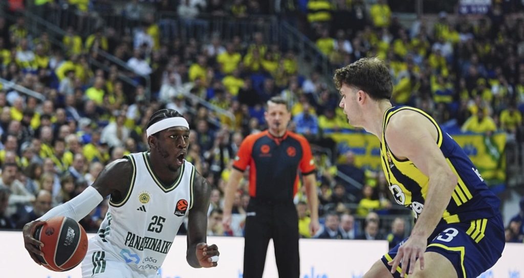 Fenerbahçe’nin serisini Ergin Ataman bozdu