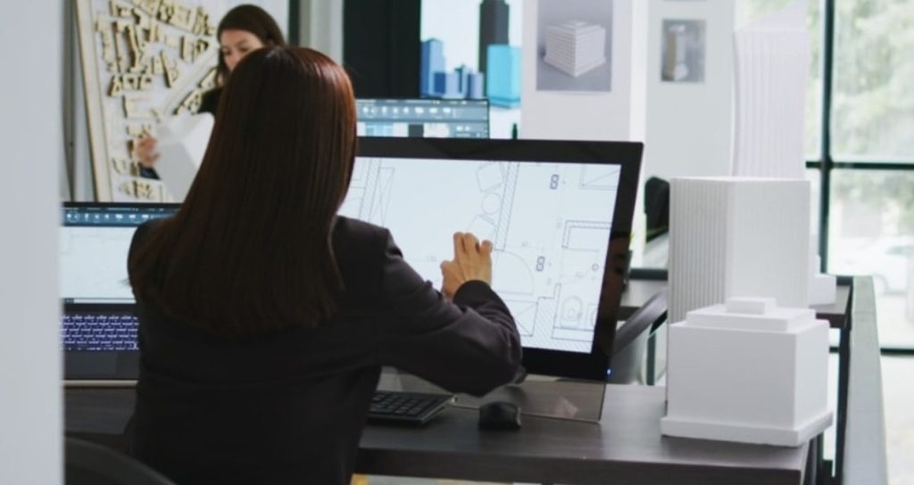 İş görüşmesine gelenlere resim yaptırmaya başladılar Is gorusmesine gelenlere resim yaptirmaya basladilar eu99e3HN.jpg