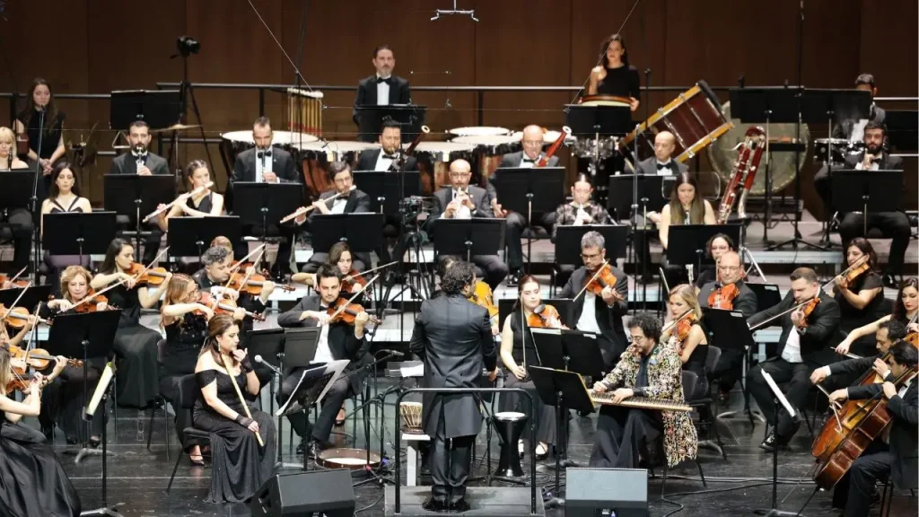 İstanbul Devlet Senfoni Orkestrası ’80. Yıl Konseri’nde sanatseverlerle buluştu istanbul-devlet-senfoni-orkestrasi-80-yil-konserinde-sanatseverlerle-bulustu-pg4M952O.jpg