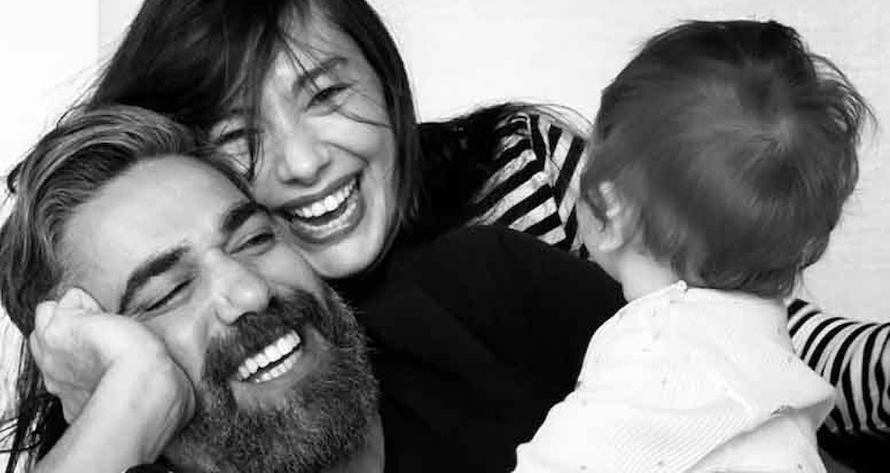 Neslihan atagulun tarife sigmaz notuyla paylastigi karelere begeni yagdi NOEIckWg.jpg