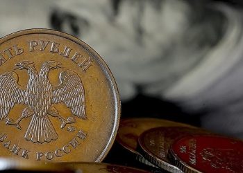 Rusya dost ulke vatandaslarina para transferi kisitlamasini kaldiriyor XjTtx76H.jpg