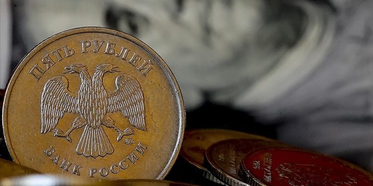 Rusya dost ulke vatandaslarina para transferi kisitlamasini kaldiriyor XjTtx76H.jpg