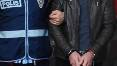 Ulke genelindeki operasyonlarda 154 firari hukumlu yakalandi 2BJn5kl6.jpg