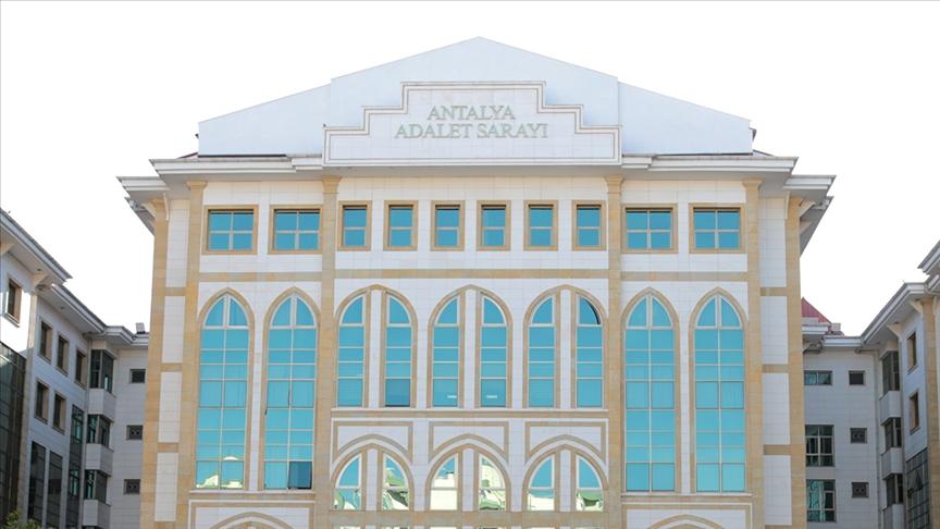 Antalya Büyükşehir Belediyesi’ne operasyon. 15 şüpheli gözaltına alındı