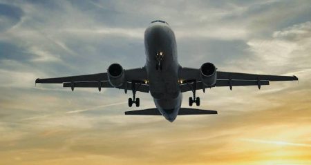 Avrupalı bazı havayolu şirketleri Orta Doğu uçuşlarını iptal etti