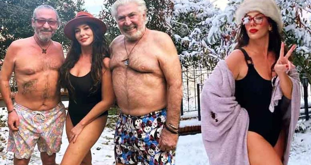 Erdal Özyağcılar’ın kızı mayosuyla karların üzerinde yuvarlandı